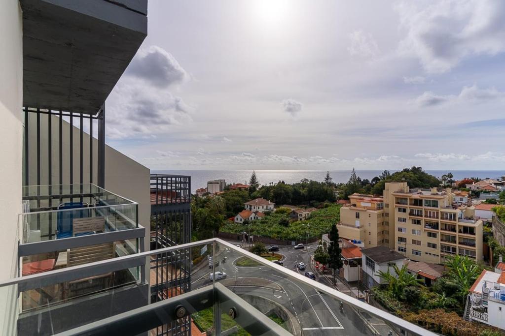 Magnolia Apartment Luxury Apt Great Views ฟุงชาล ภายนอก รูปภาพ